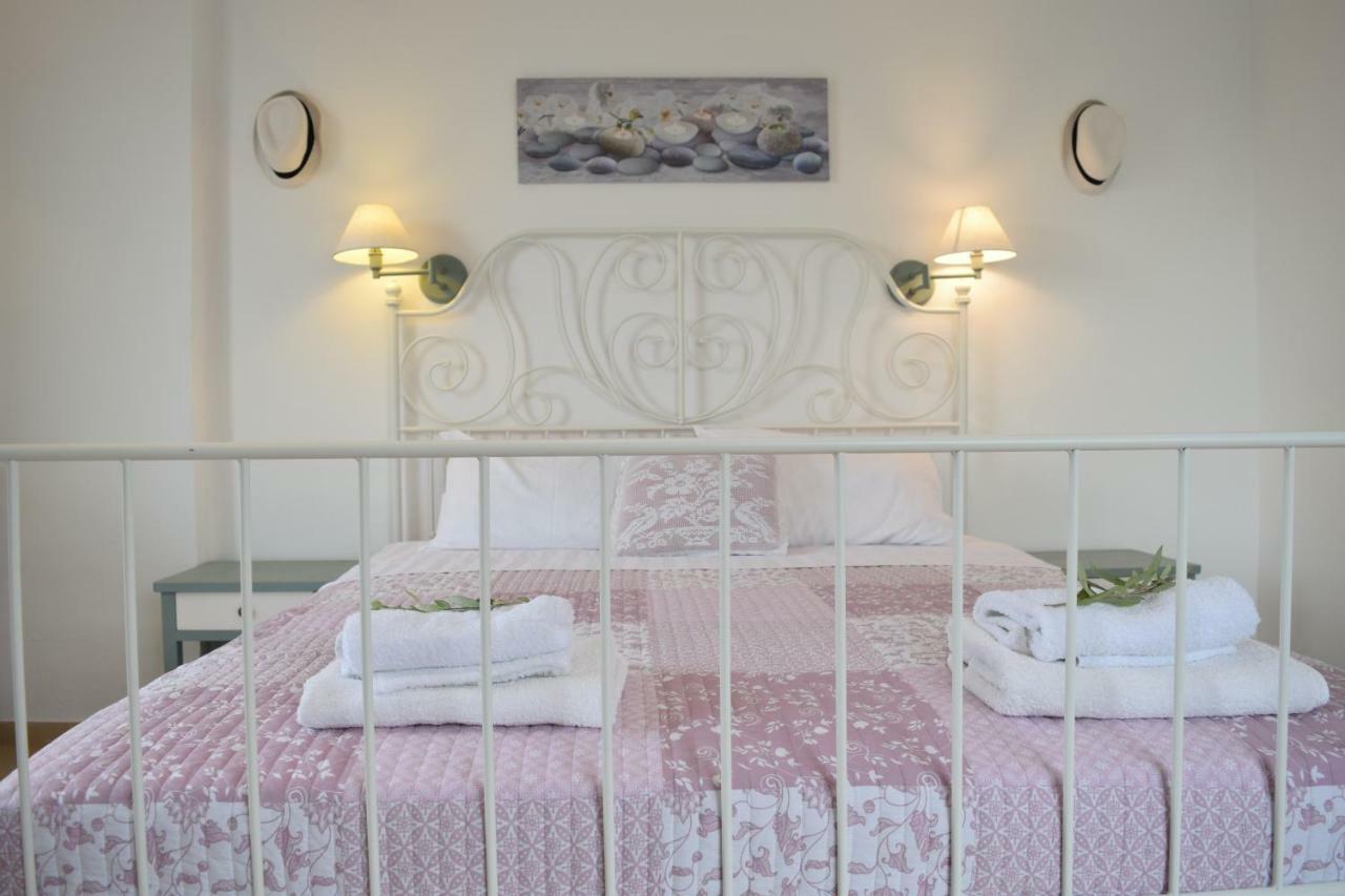 Romantic Apartment Adelianos Kampos Luaran gambar