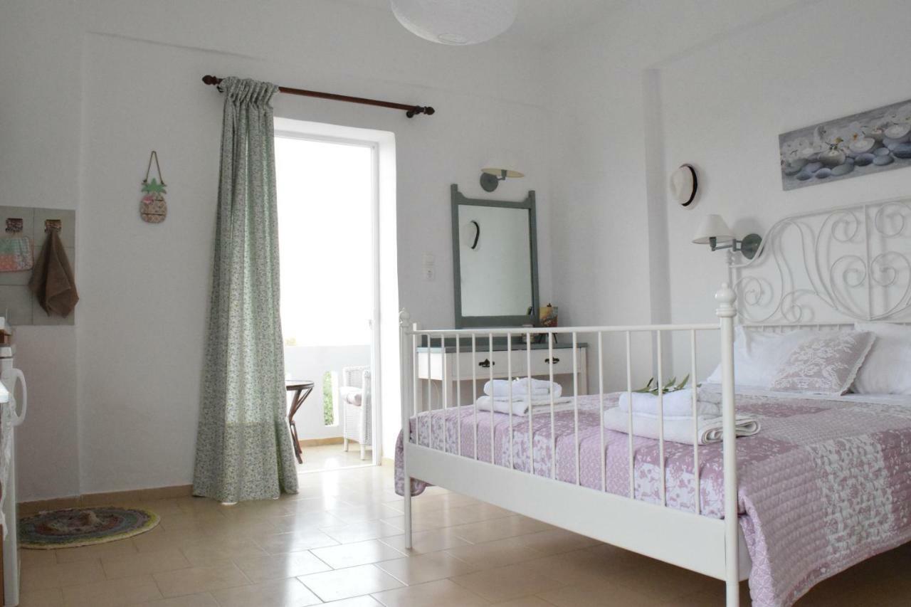Romantic Apartment Adelianos Kampos Luaran gambar